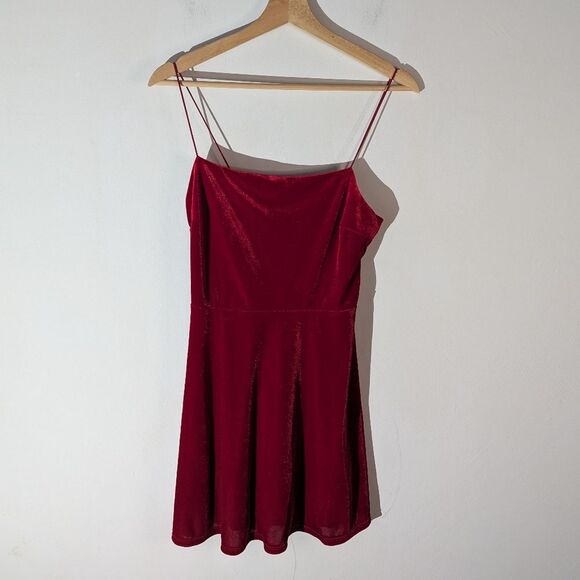 Urban Outfitters Red Velvet Strappy Mini Dress Women's Size Medium - Picture 1 of 5